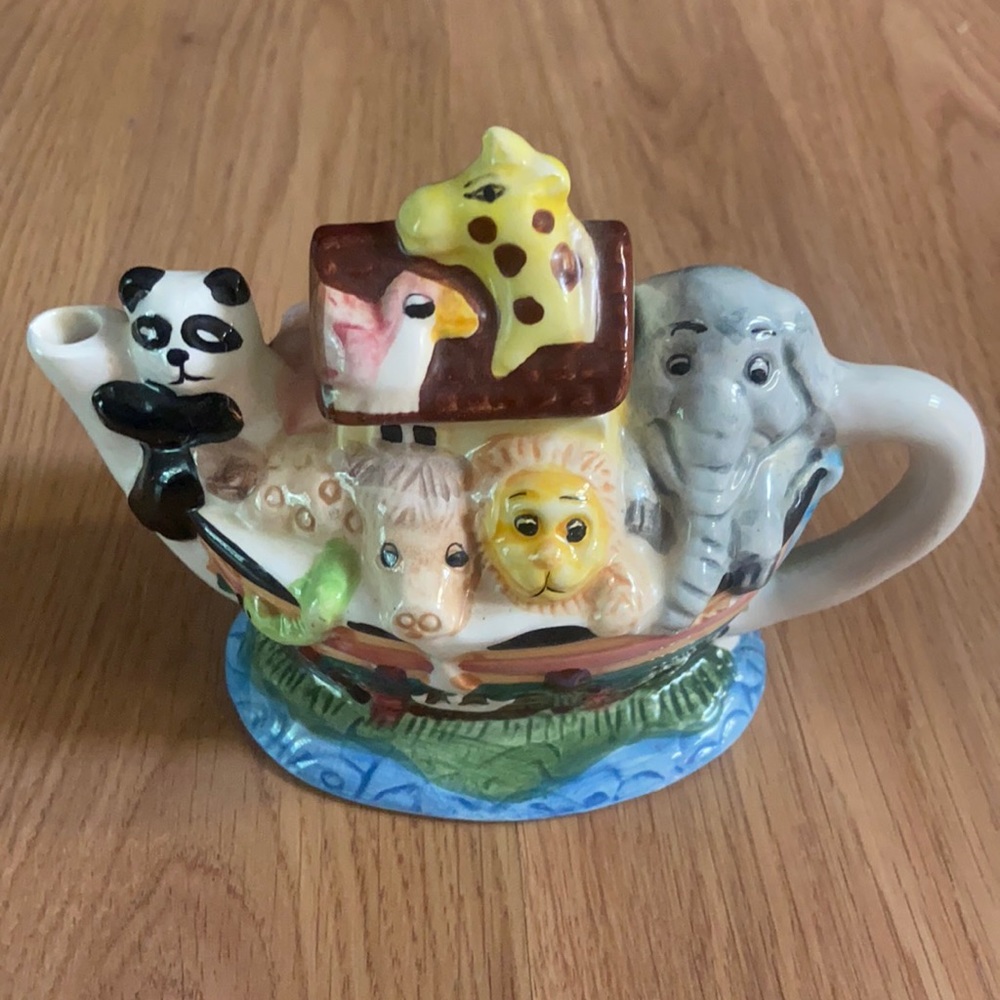 Vintage Cardinal Inc Miniature Noah's Ark Teapot